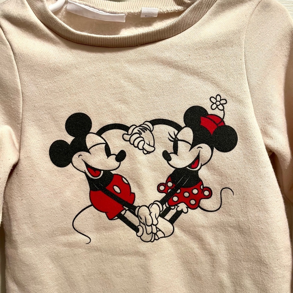 GAP Disney Kids Cream Sweatshirt with Mickey and Minnie Girls Size 3T - Picture 2 of 5